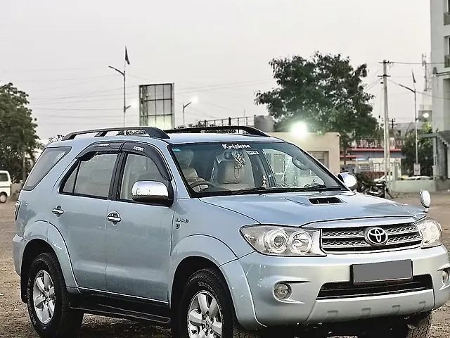 Used 2010 Toyota Fortuner in Rajkot