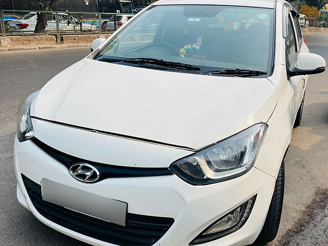 Used 2012 Hyundai i20 in Delhi