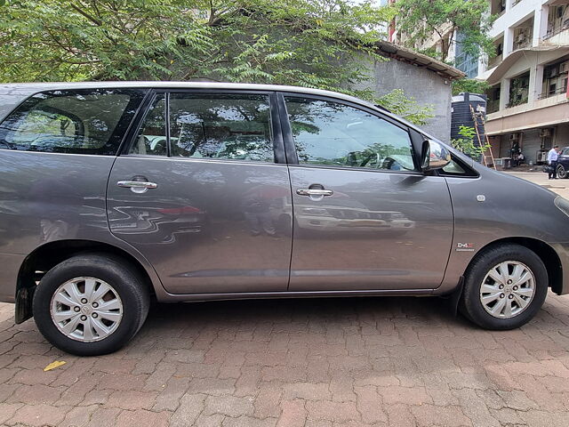 Used Toyota Innova [2009-2012] 2.5 VX 8 STR in Mumbai