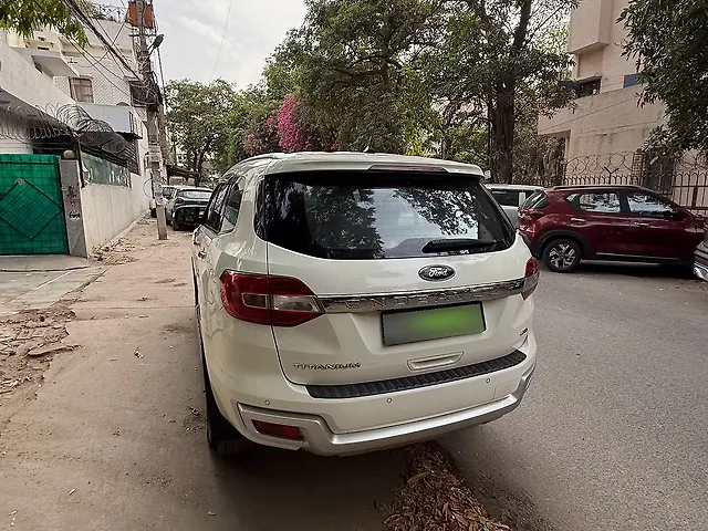 Used Ford Endeavour Titanium Plus 3.2 4x4 AT in Delhi