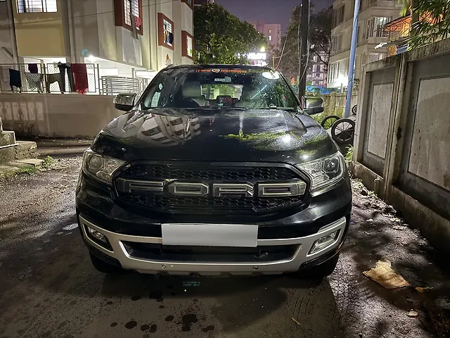 Used 2020 Ford Endeavour in Pune