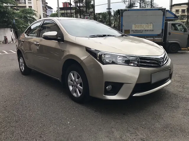 Used 2015 Toyota Corolla Altis in Mumbai