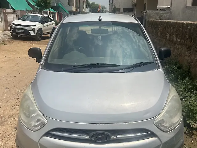 Used 2012 Hyundai i10 in Jaipur