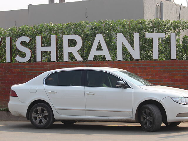 Used Skoda Superb [2009-2014] Elegance 2.0 TDI CR AT in Vadodara