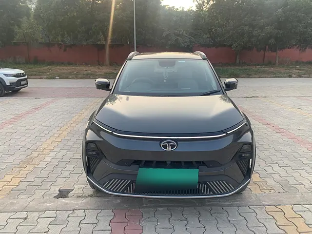 Used 2023 Tata Nexon EV in Delhi