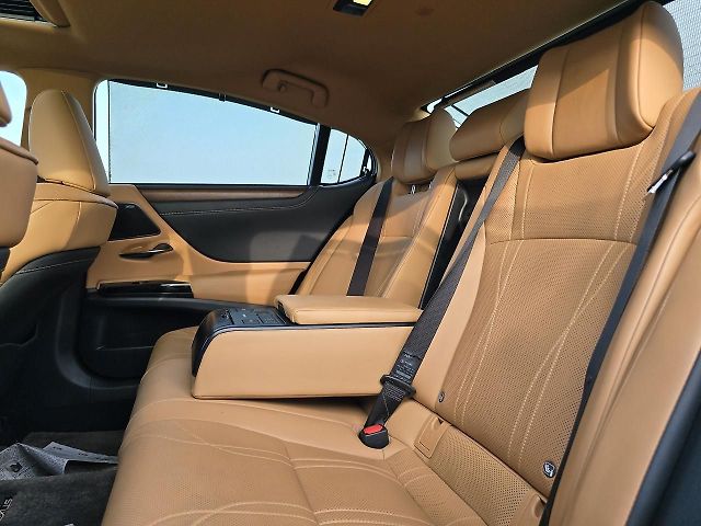 Used Lexus ES 300h Luxury in Cuddalore