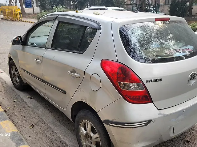 Used 2010 Hyundai i20 in Delhi