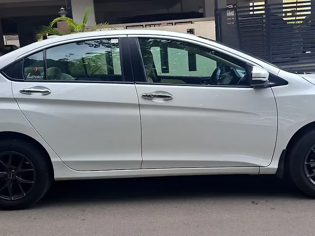 Used Honda City 4th Generation V Petrol [2017-2019] in Bangalore