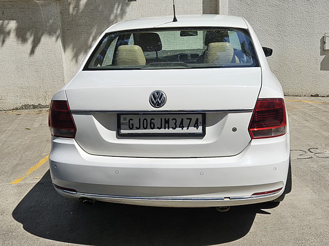 Used Volkswagen Vento [2015-2019] Highline Diesel AT [2015-2016] in Surat