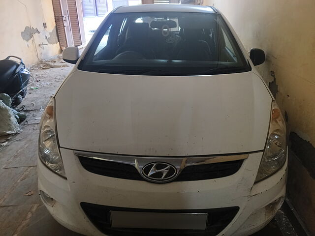 Used Hyundai i20 [2010-2012] Magna 1.2 in Delhi