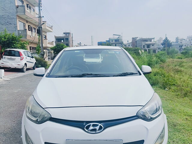 Used 2013 Hyundai i20 in Panchkula