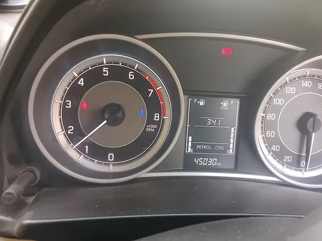 Used Maruti Suzuki Dzire VXi CNG in Indore