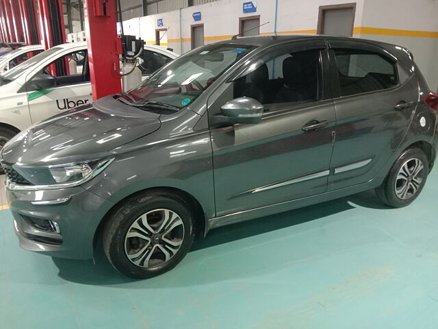 Used Tata Tiago XZ in Hosur