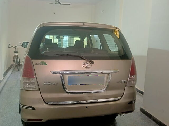 Used Toyota Innova [2005-2009] 2.5 V 8 STR in Bangalore