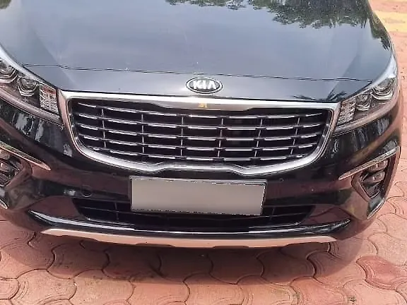 Used 2021 Kia Carnival in Ashoknagar