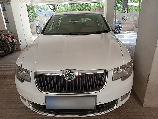 Used 2013 Skoda Superb in Pune