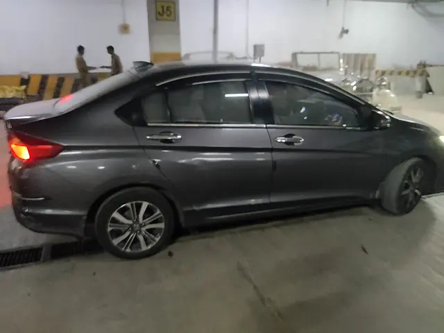 Used 2017 Honda City in Jaipur