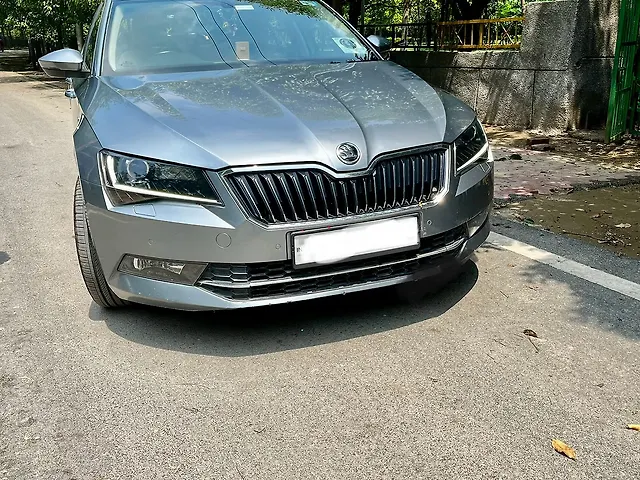 Used 2017 Skoda Superb in Noida