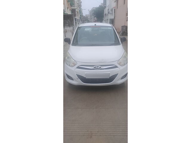 Used 2016 Hyundai i10 in Surendranagar