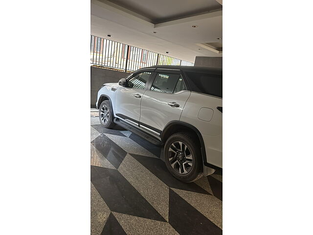 Used Toyota Fortuner Legender 2.8 4X2 AT in Gurgaon