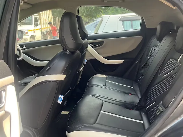 Used Tata Nexon Creative Plus (S) 1.2 Petrol 6AMT [2023-2025] in Delhi