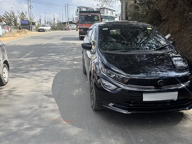 Used 2024 Tata Altroz in Kolkata