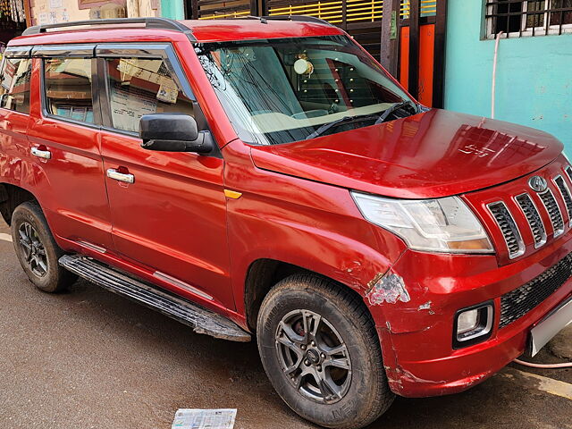 Used 2016 Mahindra TUV300 in Raipur