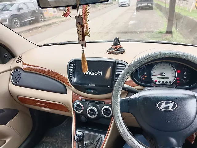 Used 2010 Hyundai i10 in Raipur