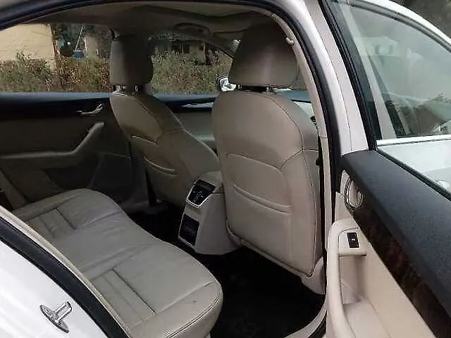 Used Skoda Octavia [2015-2017] 1.8 TSI Style Plus AT in Bangalore