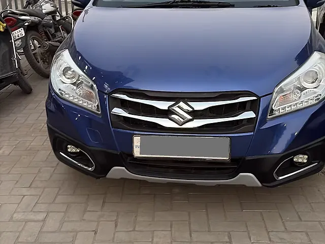 Used 2015 Maruti Suzuki S-Cross in Ahmedabad