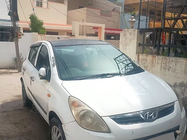 Used Hyundai i20 [2010-2012] Magna 1.2 in Nagpur