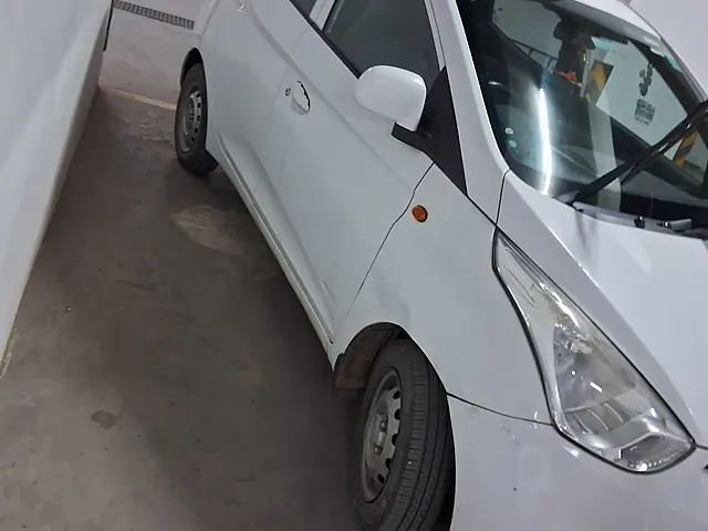 Used 2018 Hyundai Eon in Ahmedabad