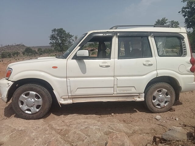 Used 2013 Mahindra Bolero in Datia