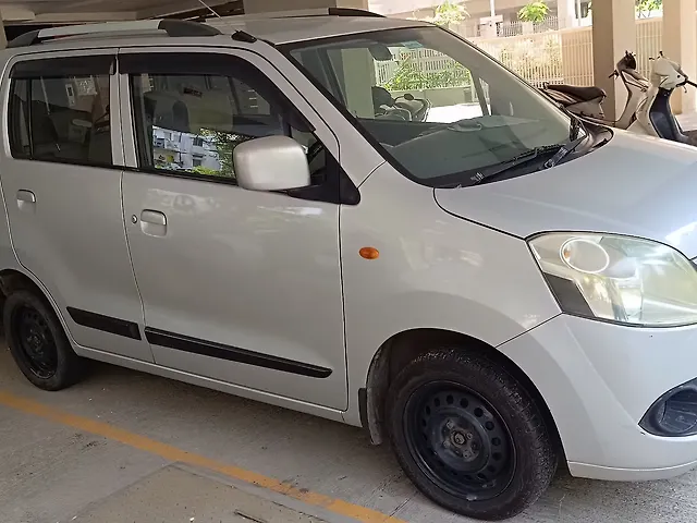 Used Maruti Suzuki Wagon R 1.0 [2010-2013] VXi in Kolhapur