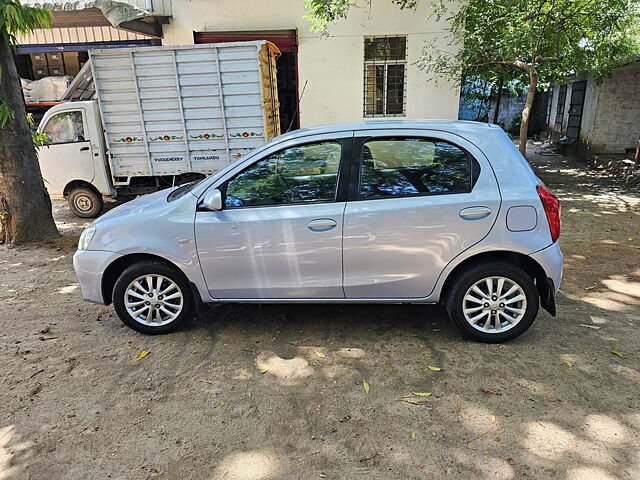 Used Toyota Etios Liva [2011-2013] V in Pondicherry