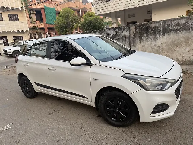 Used Hyundai Elite i20 [2017-2018] Magna Executive 1.4 CRDI in Jaipur