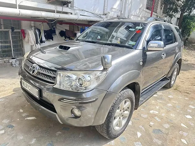 Used 2009 Toyota Fortuner in Dimapur