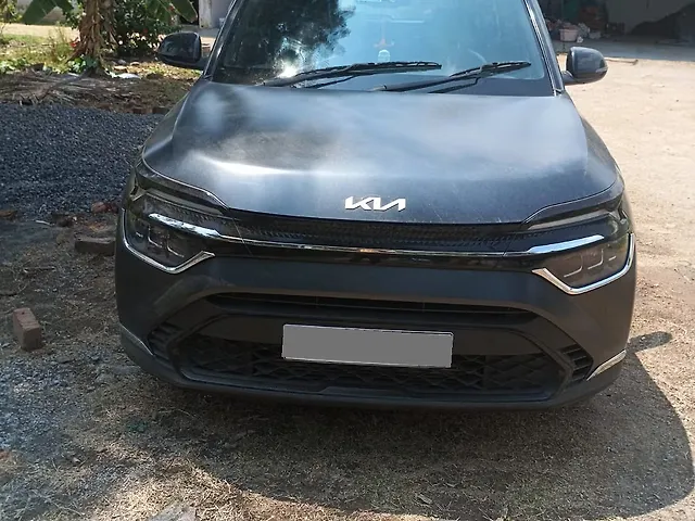 Used 2024 Kia Carens in Salem