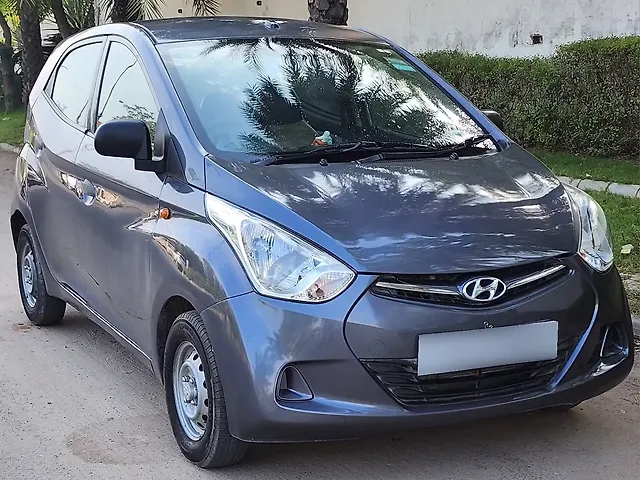 Used 2016 Hyundai Eon in Jaipur