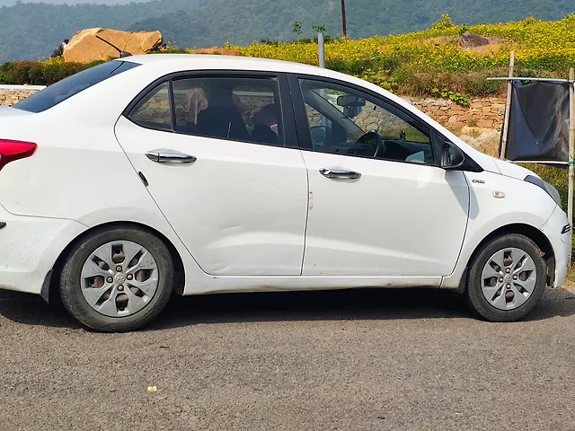 Used 2016 Hyundai Xcent in Khammam Used 2016 Hyundai Xcent in Khammam
