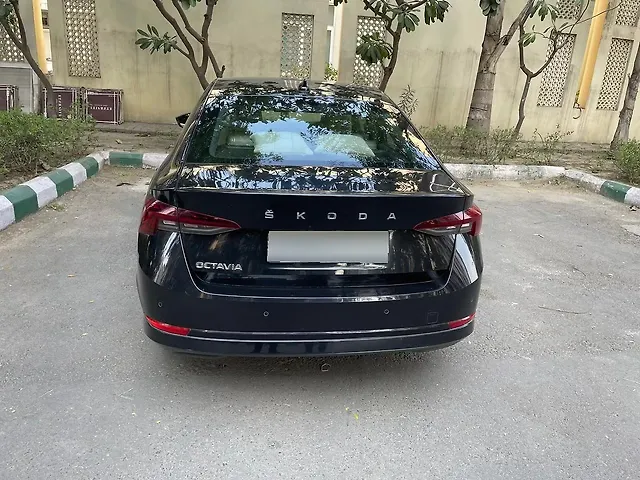 Used Skoda Octavia L&K 2.0 in Delhi