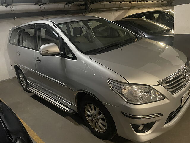 Used Toyota Innova [2013-2014] 2.5 VX 8 STR BS-IV in Bangalore