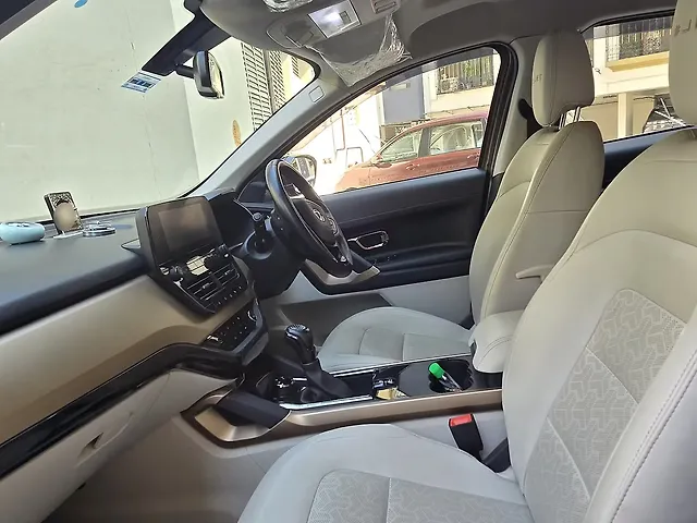 Used 2022 Tata Safari in Mumbai
