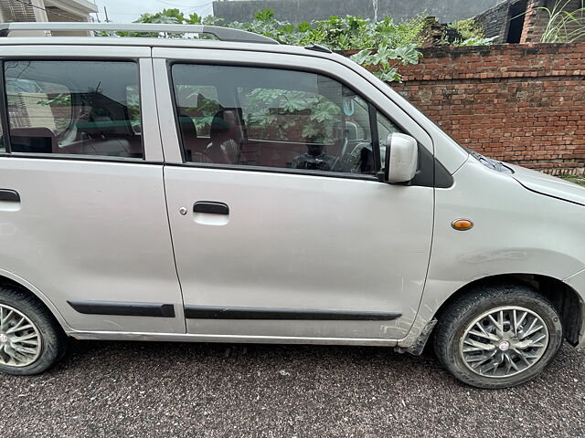 Used Maruti Suzuki Wagon R 1.0 [2014-2019] VXI in Kanpur