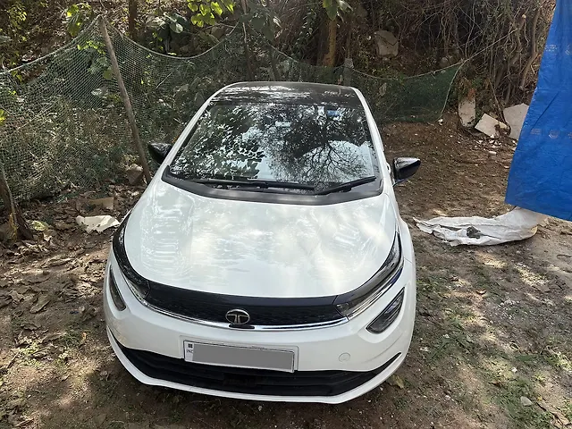 Used 2024 Tata Altroz in Bangalore