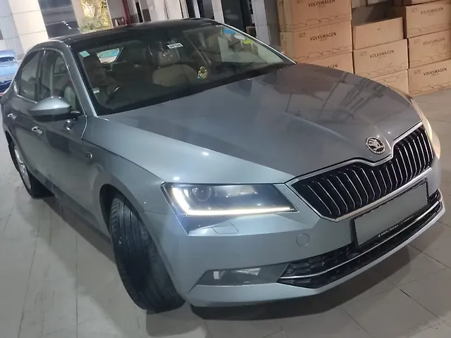 Used 2017 Skoda Superb in Noida