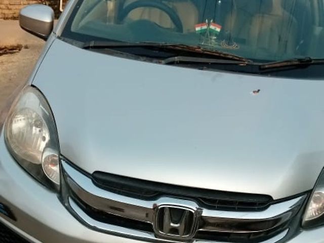 Used 2013 Honda Amaze in Mainpuri