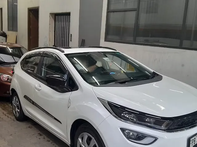 Used 2024 Tata Altroz in Dera Bassi Used 2024 Tata Altroz in Dera Bassi