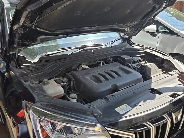 Used Mahindra XUV700 AX 5 Diesel MT 7 STR [2023-2024] in Lucknow