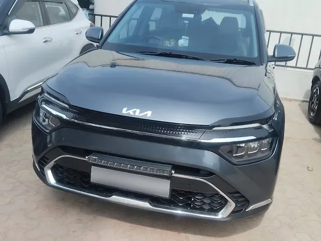 Used 2022 Kia Carens in Hyderabad